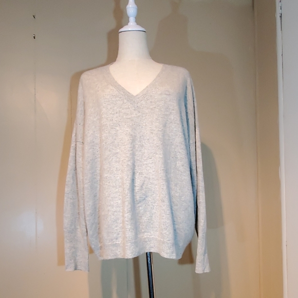 J. Crew Sweaters - J.Crew 100% Cashmere V-Neck Sweater